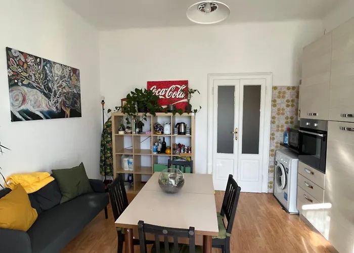 Molis's House Mediolan